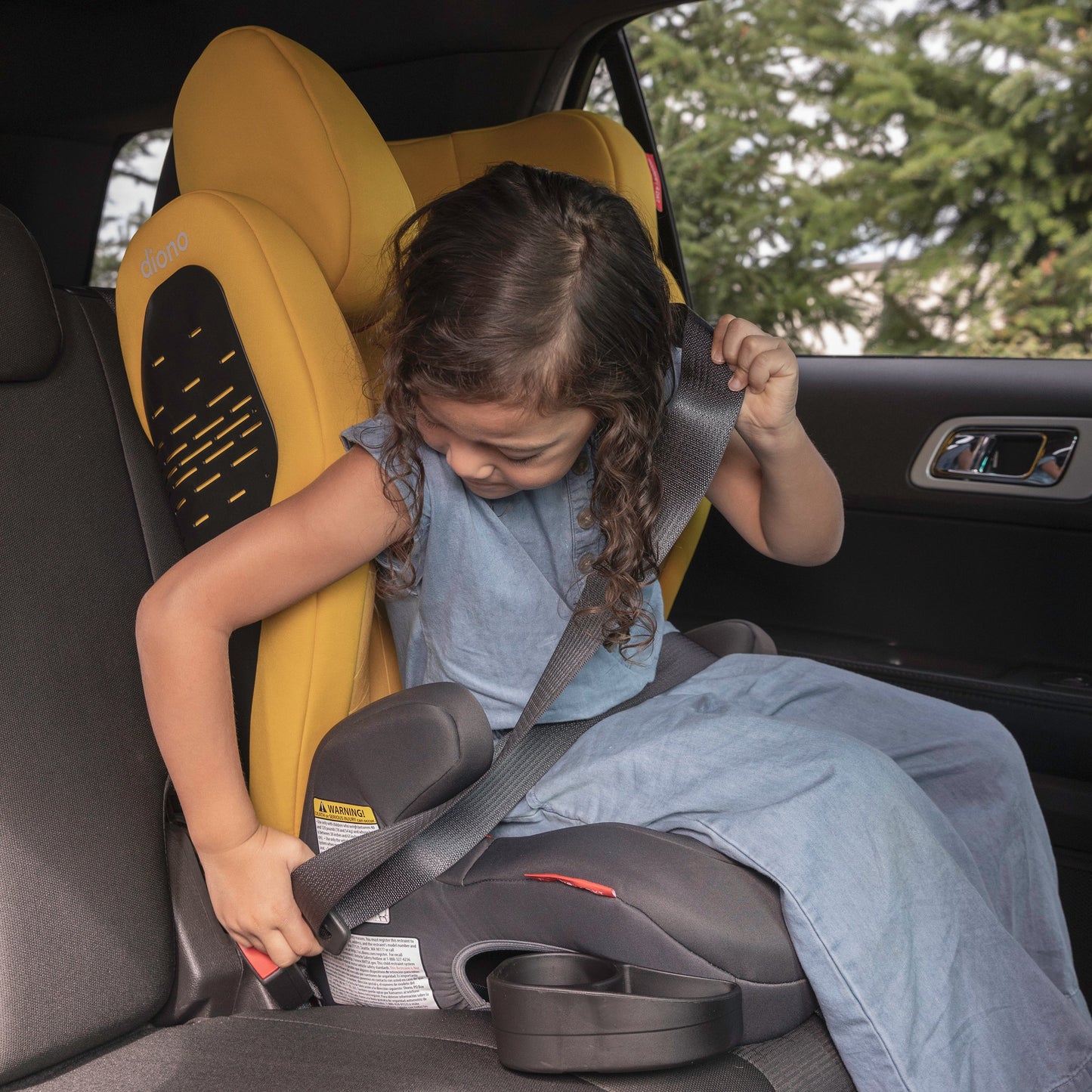 Monterey® 4DXT Latch 2-in-1 Booster Car Seat